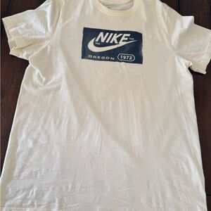 Nike Cream Short Sleeve Tee